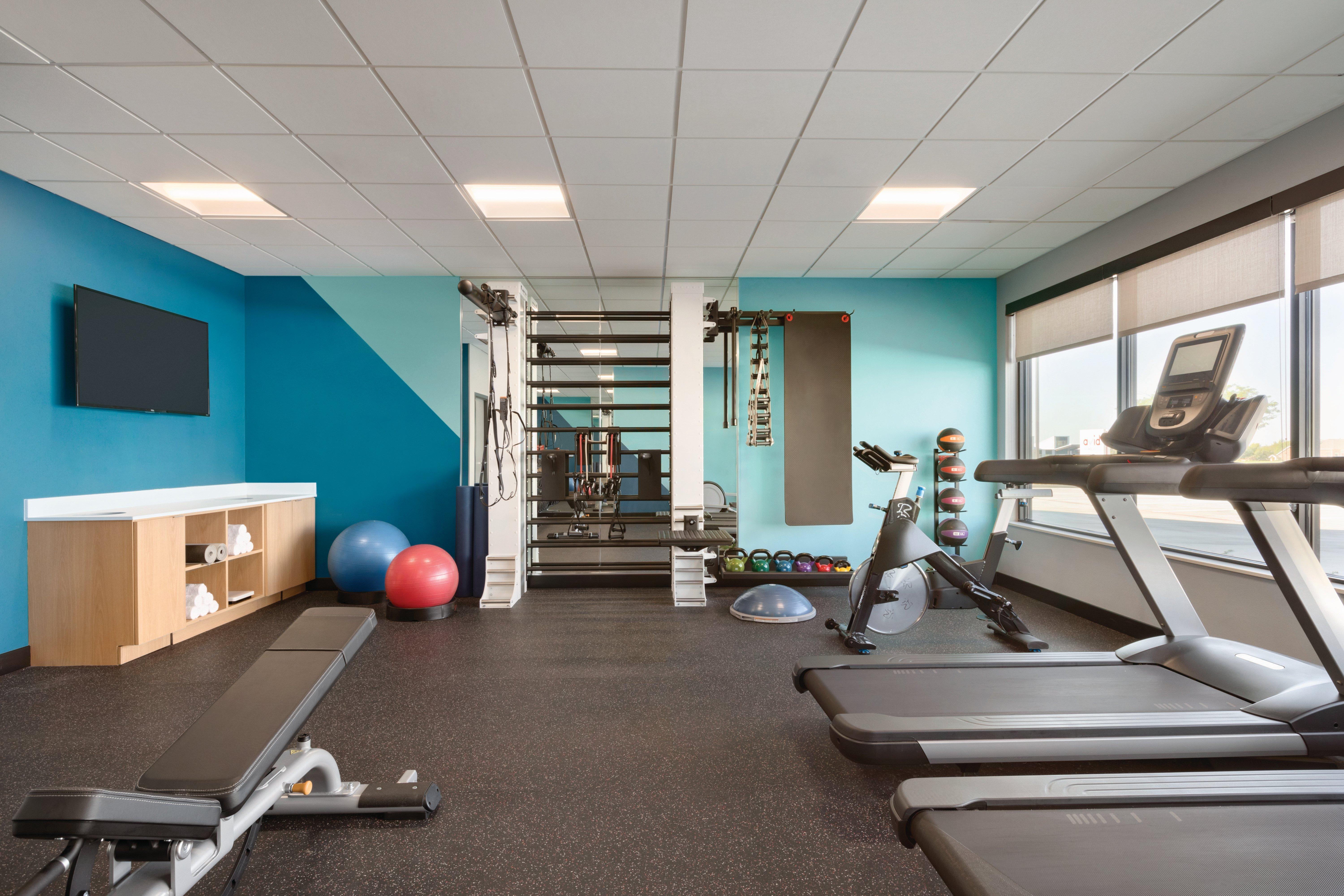 Avid Hotel - Staunton By Ihg Bagian luar foto